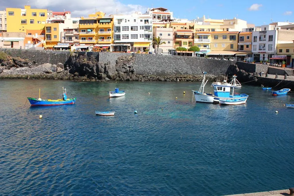 Los Abrigos Sea-Port View Apartment